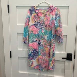 Medium Lilly Pulitzer cotton dress with three-quarter length sleeves